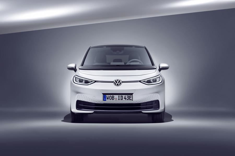  Volkswagen ID.3 1st 2019 года  (WW) (фото 9 из 48)